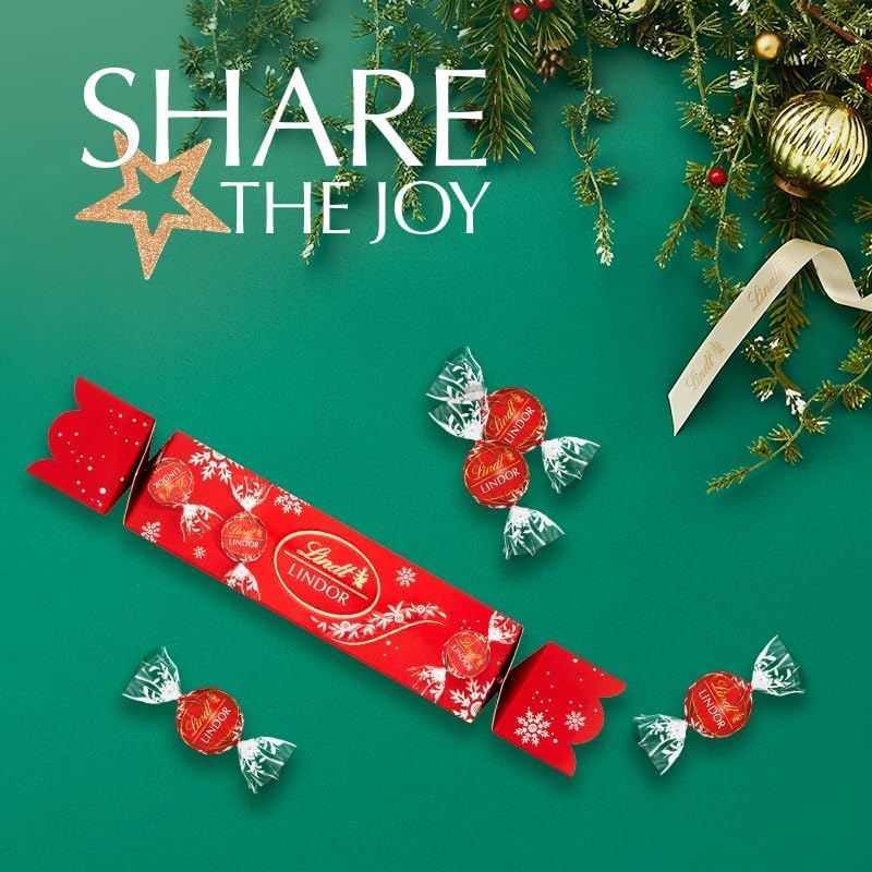 Lindt Lindor Milk Chocolate Christmas Cracker 100g
